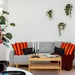 Apartment Near Main Station - Bosacka 8 Street