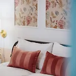 Mikolajska Apartment 2