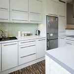 Comfort Apartment In Great Location