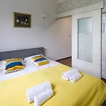 Comfort Apartment In Great Location