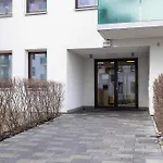 Cosy & Bright Apartment With Parking On The Cystersow Street By Noclegi Renters