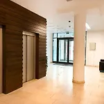 Przytulny Apartament Przy Dworcu I Galerii Krakowskiej, Krakow Centrum