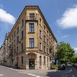 Apartament Z Balkonem Blisko Starego Miasta Krakow By Noclegi Renters