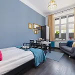 Apartament Z Balkonem Blisko Starego Miasta Krakow By Noclegi Renters