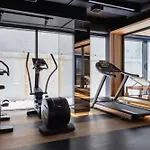 Kosciuszki 39 Apartment In Cracow With Gym By Renters Prestige