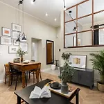 Nobel Apartment - Best Location!