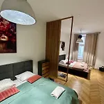 Selected Apartments By Market Square