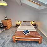 Zulu Apartments Old Town