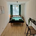 Well Apartment In Old Town