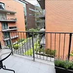 Cozy Apartment Railway Station