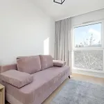 Bright Apartment Park Lotnikow Near Tauron Arena Krakow By Noclegi Renters