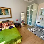 Yoonik Apartments