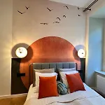Modern Delux Apartment! - Air Conditioning
