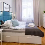 Mint&Jade Studio A