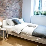 Lion Apartments