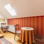 Painter\'S House