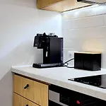 Kana - Stylish Apartment In Krakow - Close, Fast Wifi & Smart Tv