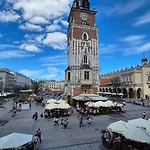 Main Square Apartments