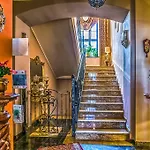 Old Time Hotel
