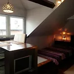 Krakow Jacuzzi Apartment