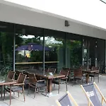 Executive 2-Bedroom Apartment