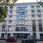 W80 Apartment
