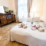 Apartments Roman