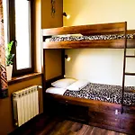 Mundo Hostel