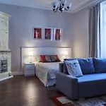 Kraków Old Town 2 bedroom royal apartment
