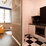 Prestigious Main Square Apartment