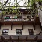 Nicholas Studio