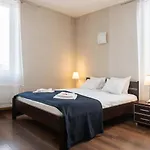 Lux Aparthotel