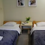 Apartment With Garden In City Center