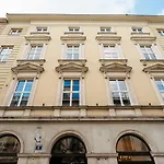 Fresco Apartment - Loftaffair