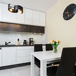 Apartments Kraków Zablocie by Renters
