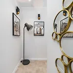 Liv Apartments Old Town