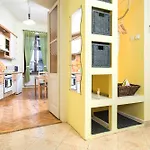 Friendhouse Apartments - Old City