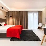 Apartaments Mercedes Inn