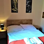 Akt Studio Apartment City Centre