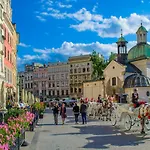 Goldstar Luxury Old Town Krakow Apartment