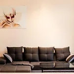 Sauna Luxurious Apartment