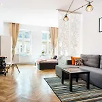 Folk Apartment On Kazimierz Krakow Meiselsa Str With City View