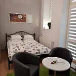 Verde Apartment