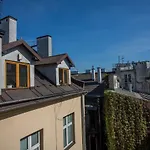 Golden Apartments&A4