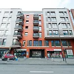 Charming And Bright- Golden Apartments- Old Town