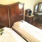 Decameron Apartments
