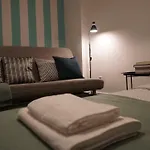 Lovely Bubbly Apartment