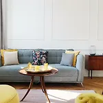 Tcf Home - Apartment With Free Garage