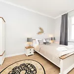 Lux Apartment At Planty Park P4You Pl