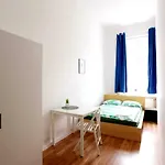 Karmelicka Guest Rooms